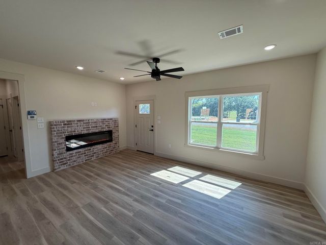 10 Odessa Davis Drive, Greenbrier, AR 72058