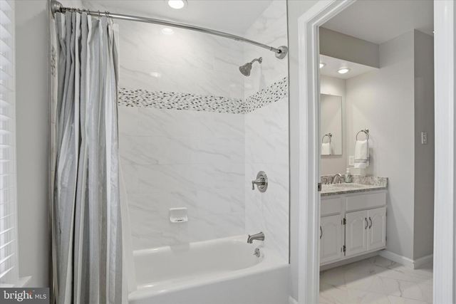 290 MUSKET LN, Chesterbrook, PA 19087