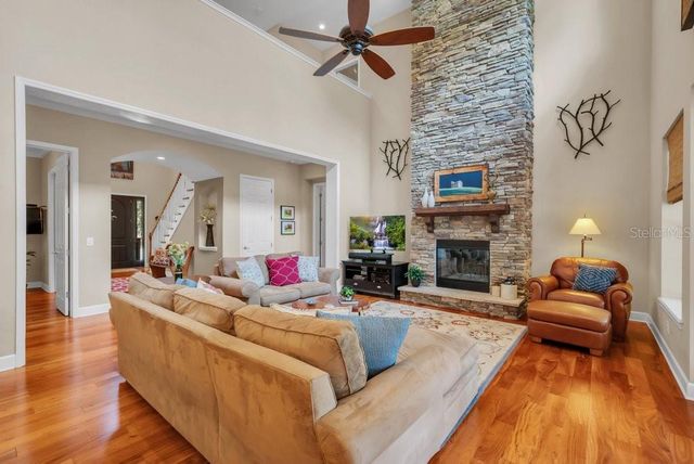 11832 NEAL ROAD, Lithia, FL 33547