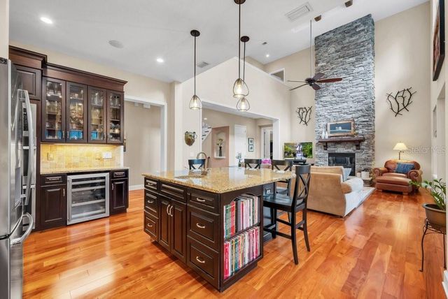 11832 NEAL ROAD, Lithia, FL 33547