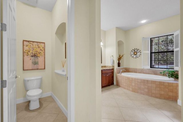 11832 NEAL ROAD, Lithia, FL 33547