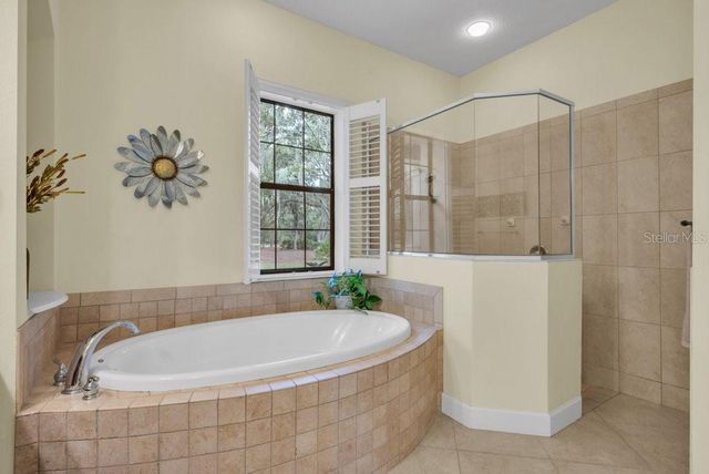 11832 NEAL ROAD, Lithia, FL 33547