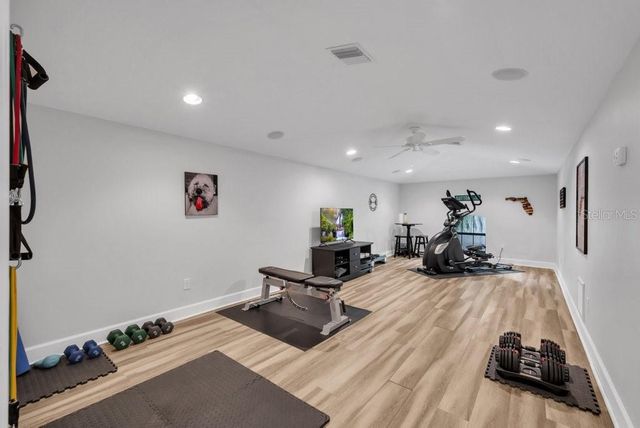 11832 NEAL ROAD, Lithia, FL 33547