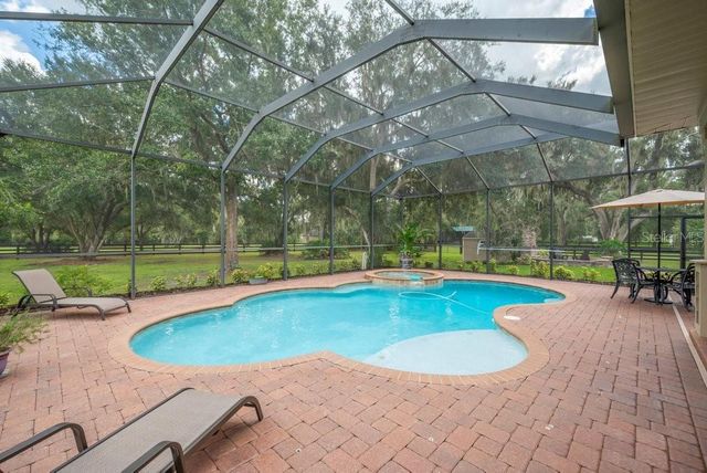 11832 NEAL ROAD, Lithia, FL 33547