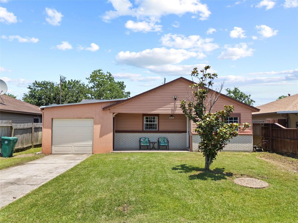 509 Arno Street, Pasadena, TX 77502
