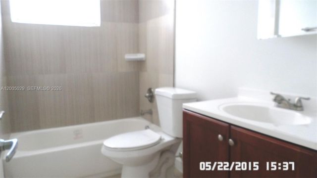 11750 NE 16th Ave 303, Miami, FL 33161