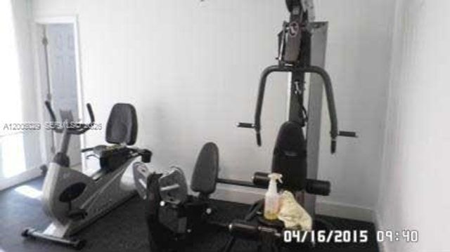 11750 NE 16th Ave 303, Miami, FL 33161