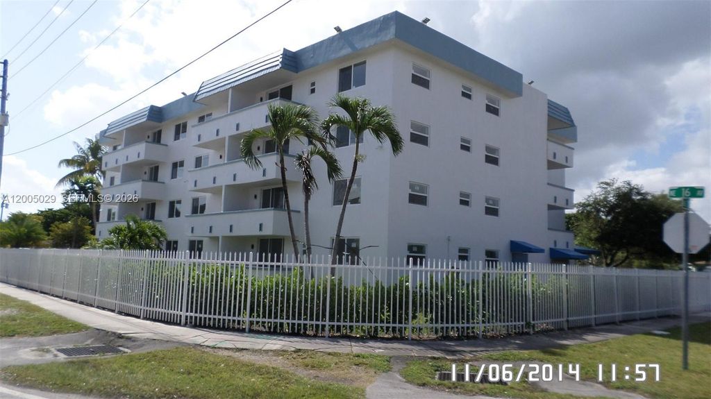 11750 NE 16th Ave 303, Miami, FL 33161