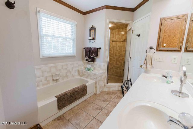 48 Sandlewood Drive, Brandon, MS 39042