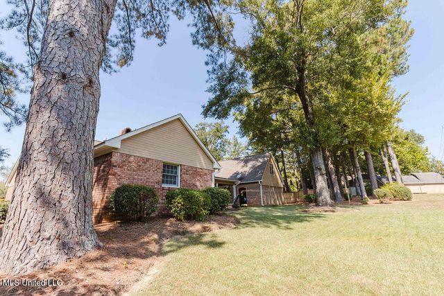 48 Sandlewood Drive, Brandon, MS 39042