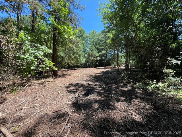 521 Dashland Drive, Fayetteville, NC 28303