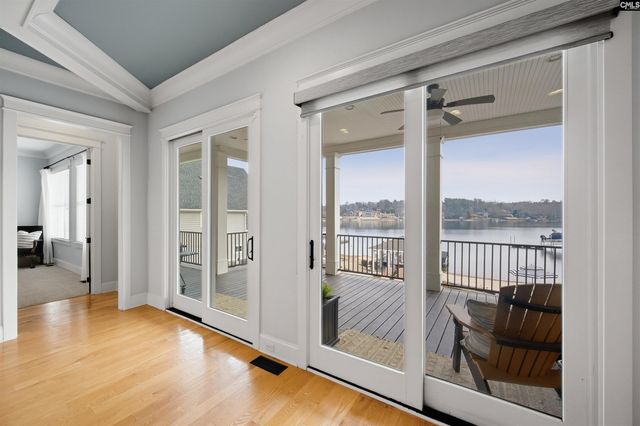 516 Harbor Heights Drive, Lexington, SC 29072