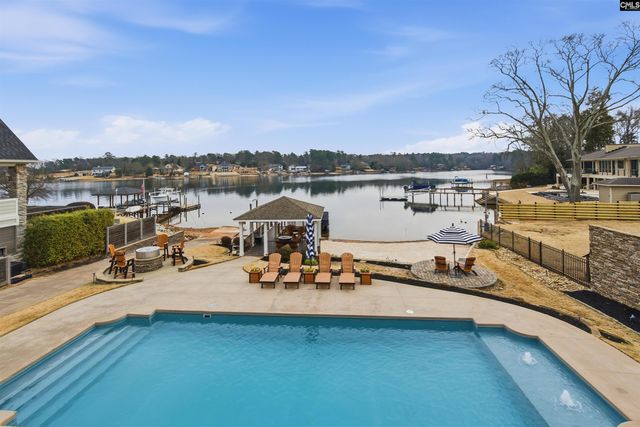 516 Harbor Heights Drive, Lexington, SC 29072