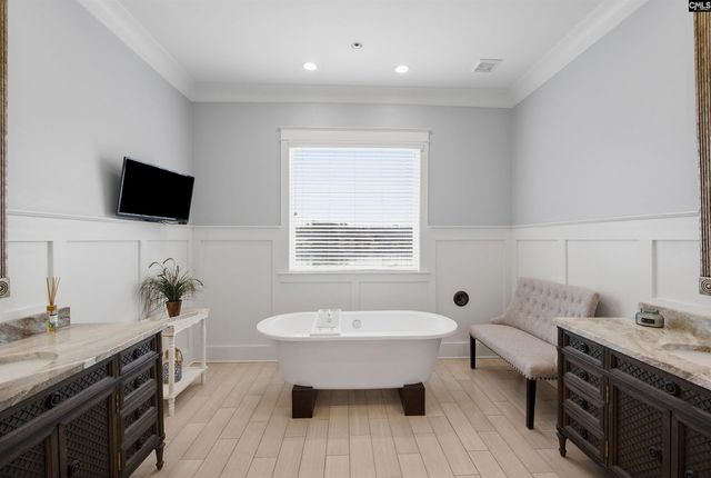 516 Harbor Heights Drive, Lexington, SC 29072