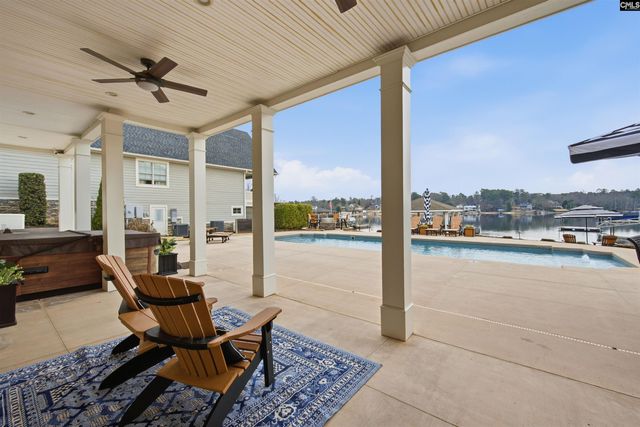 516 Harbor Heights Drive, Lexington, SC 29072