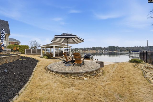 516 Harbor Heights Drive, Lexington, SC 29072