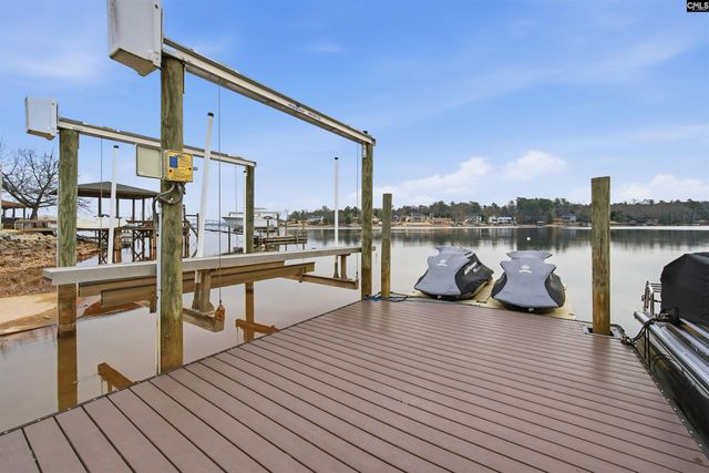 516 Harbor Heights Drive, Lexington, SC 29072