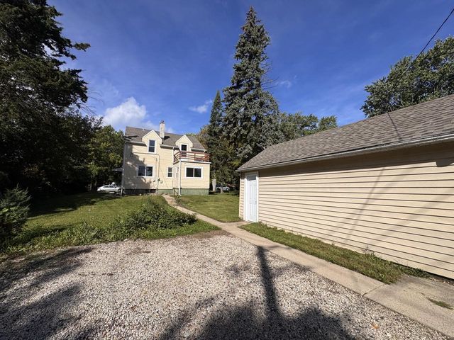 5640 N 33rd STREET, Milwaukee, WI 53209
