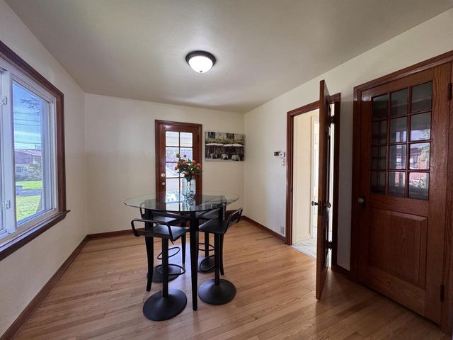 5640 N 33rd STREET, Milwaukee, WI 53209
