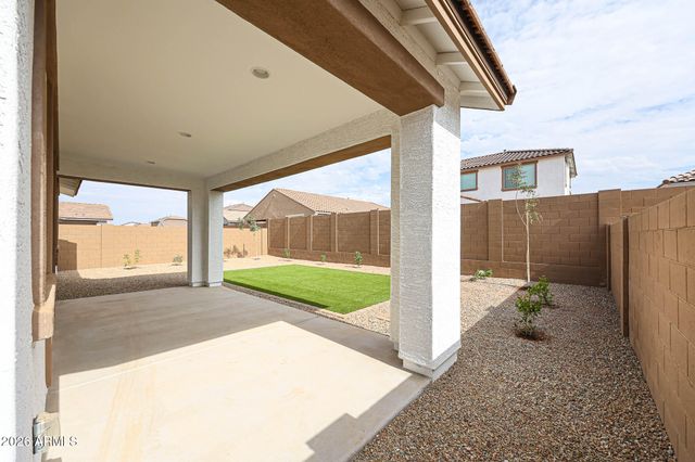 14752 W SMOKETREE Drive, Surprise, AZ 85387