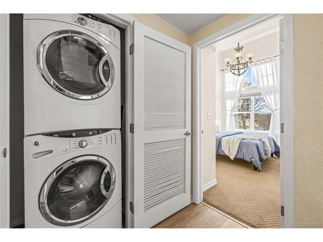 1623 Saint Paul St 405, Denver, CO 80206