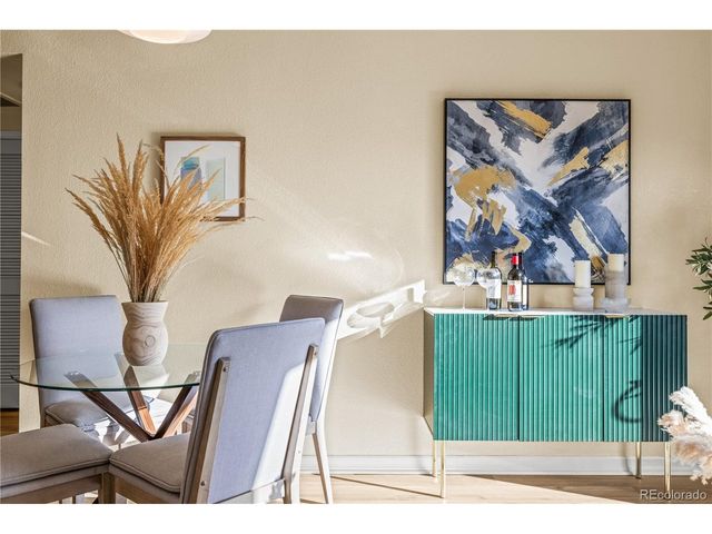 1623 Saint Paul St 405, Denver, CO 80206