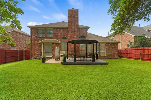 903 Fountain Drive, Wylie, TX 75098