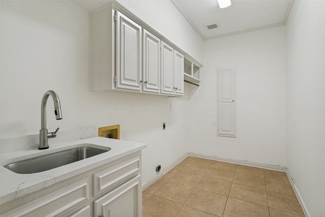 4313 Pembrooke Parkway N, Colleyville, TX 76034
