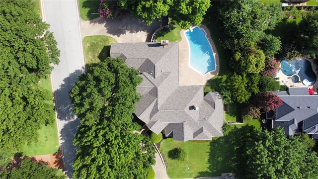 4313 Pembrooke Parkway N, Colleyville, TX 76034