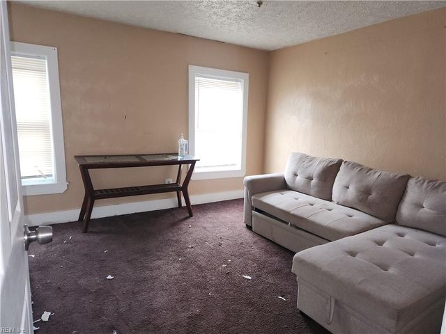 1246 24th ST, Newport News, VA 23607
