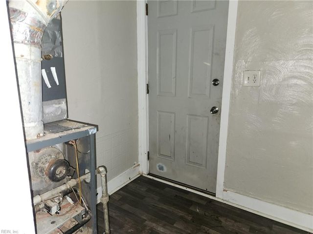 1246 24th ST, Newport News, VA 23607