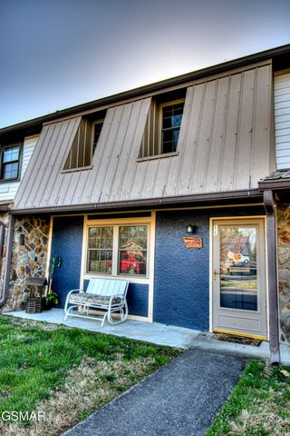 625 S Asbury Dr Apt 11, Pigeon Forge, TN 37863