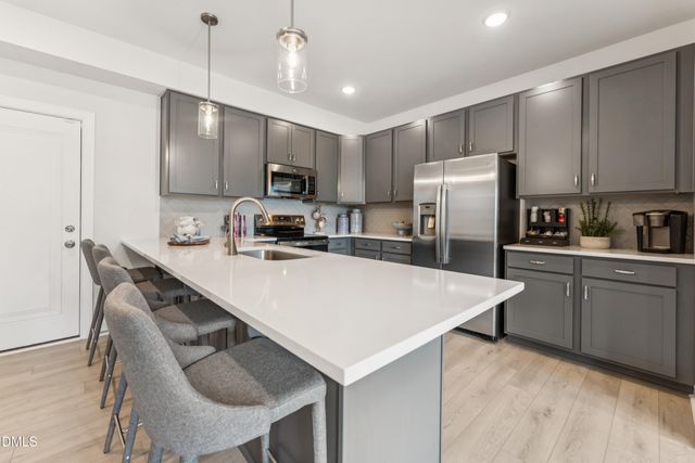 10542 Bailey Branch Drive 101, Raleigh, NC 27614