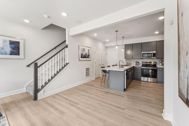 10542 Bailey Branch Drive 101, Raleigh, NC 27614