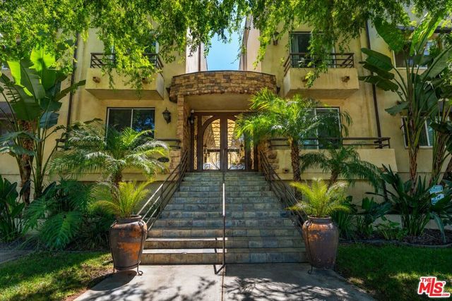4128 Whitsett Avenue 105, Studio City, CA 91604