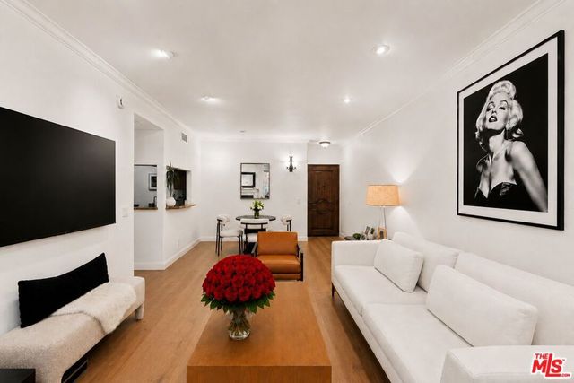 4128 Whitsett Avenue 105, Studio City, CA 91604