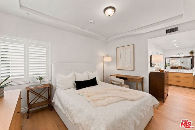 4128 Whitsett Avenue 105, Studio City, CA 91604