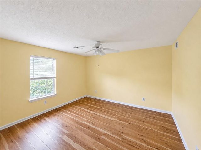 3935 sidney lanier Boulevard, Duluth, GA 30096