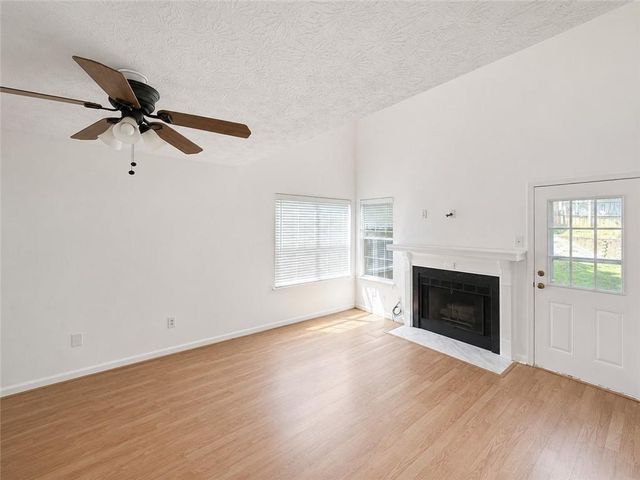 3935 sidney lanier Boulevard, Duluth, GA 30096