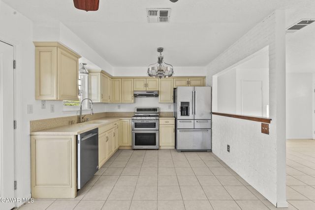 10115 E Avenue S10, Littlerock, CA 93543