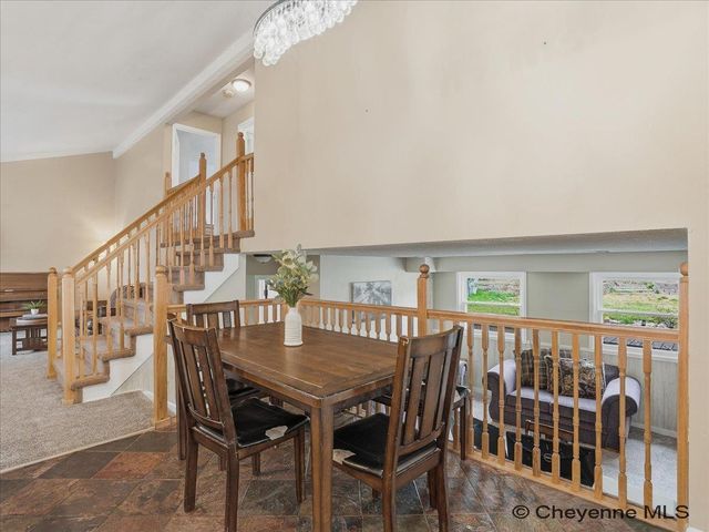 2524 PLAIN VIEW RD, Cheyenne, WY 82009