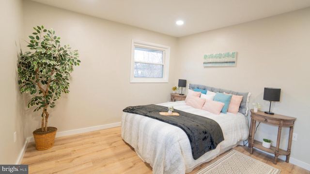 3420 BELAIR RD, Harrisburg, PA 17109