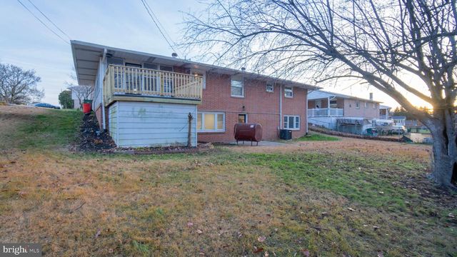 3420 BELAIR RD, Harrisburg, PA 17109