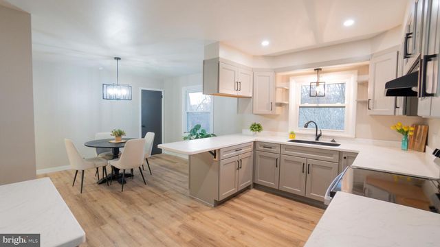 3420 BELAIR RD, Harrisburg, PA 17109