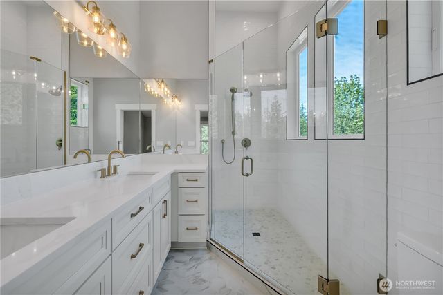 23420 253rd Avenue SE, Maple Valley, WA 98038