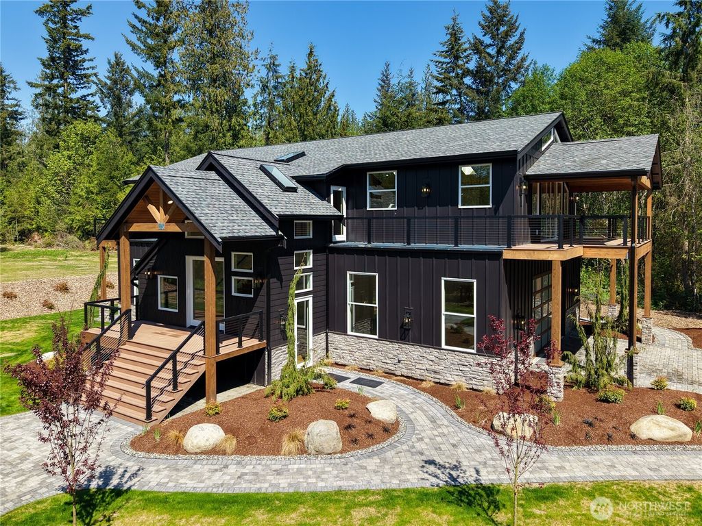 23420 253rd Avenue SE, Maple Valley, WA 98038