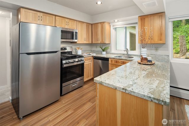 22651 SE 56th Street, Issaquah, WA 98029