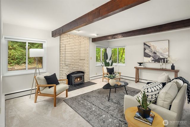 22651 SE 56th Street, Issaquah, WA 98029