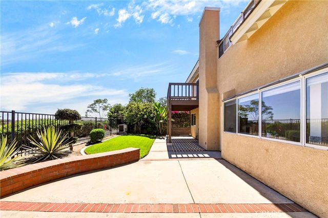 16140 Ridgeview, La Mirada, CA 90638