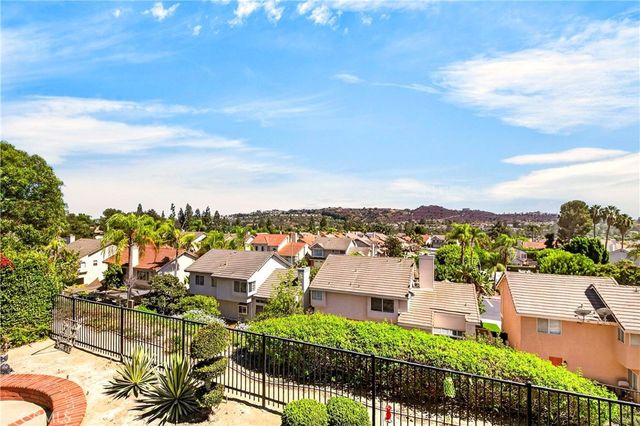 16140 Ridgeview, La Mirada, CA 90638